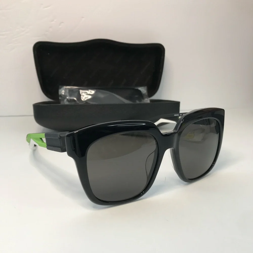 New Authentic Balenciaga Grey Square Unisex Sunglasses BB0025SA 004